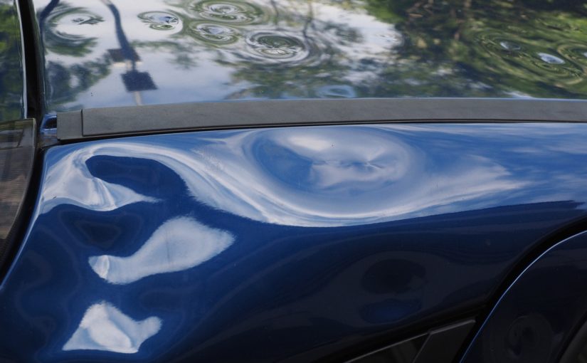 Miałeś zajście drogowe? Ktoś przerysował Ci auto pod sklepem?