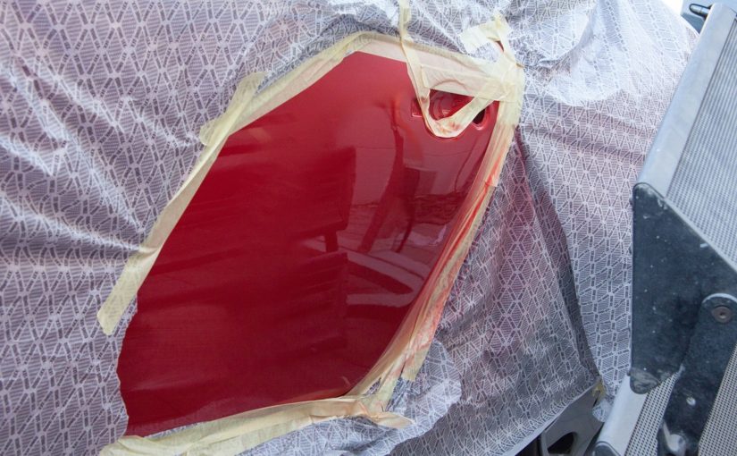 Miałeś wypadek? Ktoś przerysował Ci auto pod marketem?